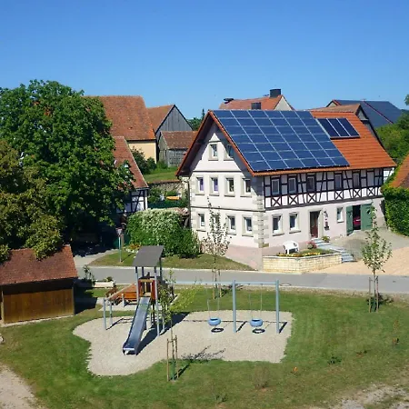 Zur Krone * Windelsbach